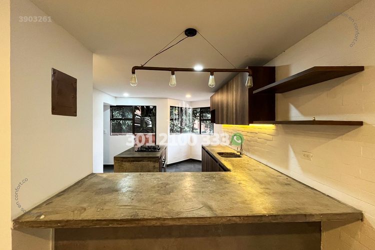 Apartamento de 2 alcobas en arriendo en El Tesoro, Medellín, 210 m² · foto 10 de 24
