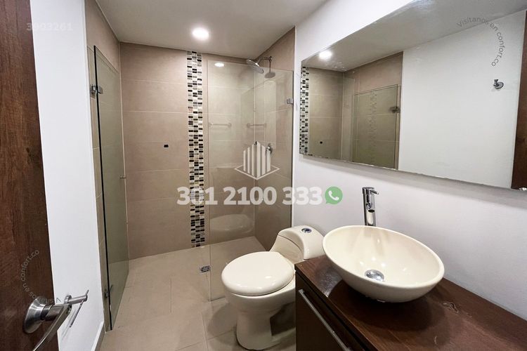 Apartamento de 2 alcobas en arriendo en El Tesoro, Medellín, 210 m² · foto 18 de 24