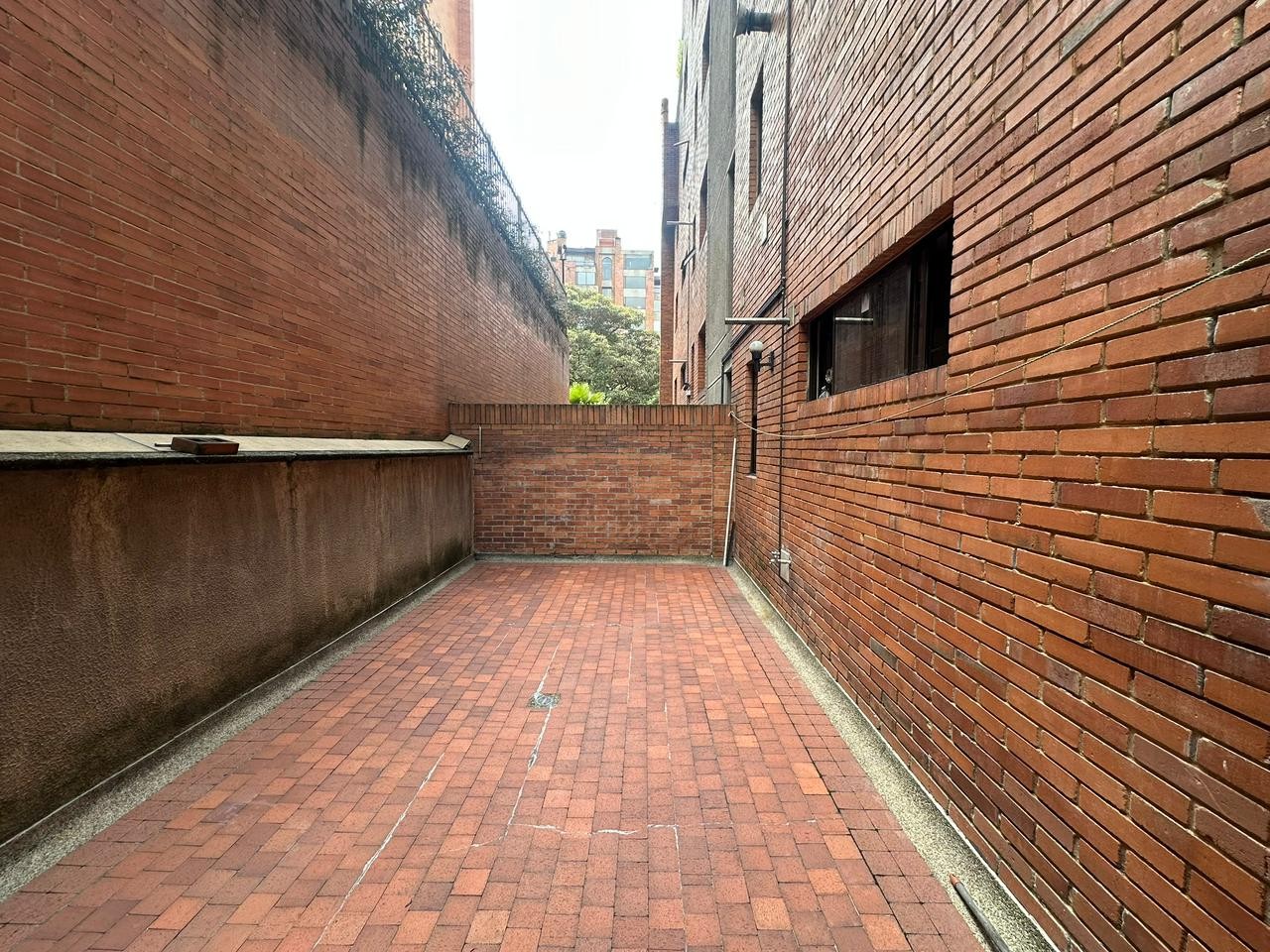 Apartamento en venta en Los Rosales, Bogotá · foto 9 de 17