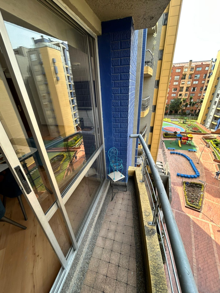 Apartamento en venta en Ciudad Salitre, Bogotá · foto 3 de 18