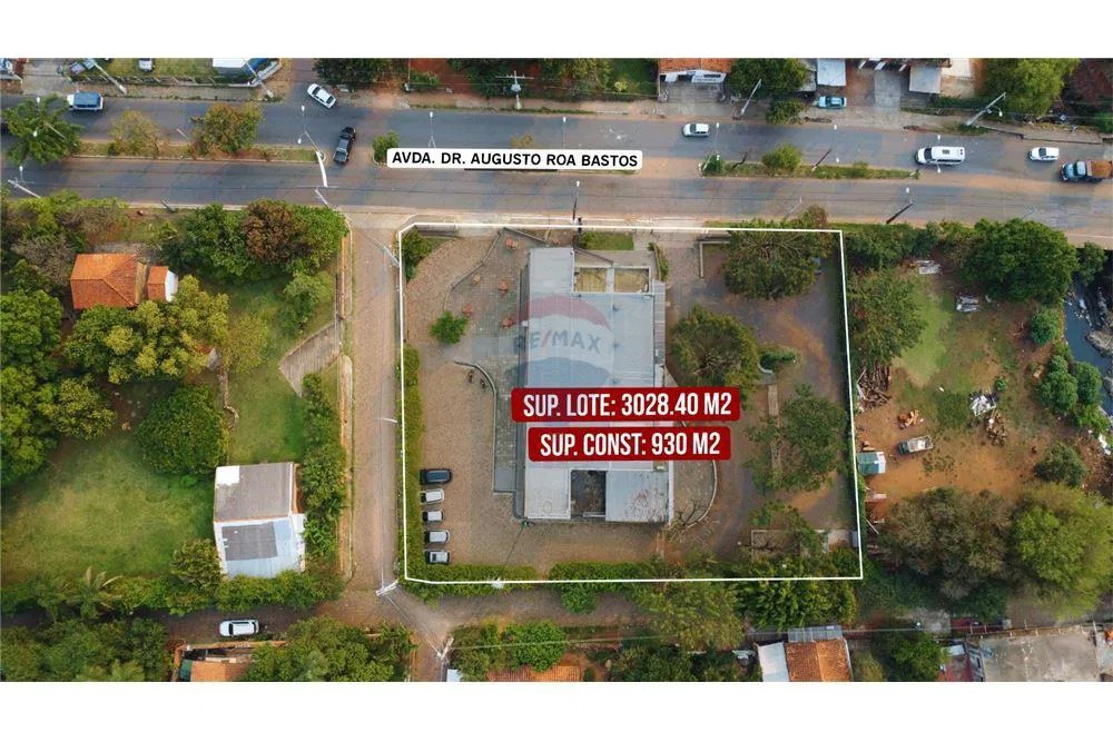 LOCAL COMERCIAL EN FUNCIONAMIENTO EN LAMBARÉ, EN VENTA — foto 3