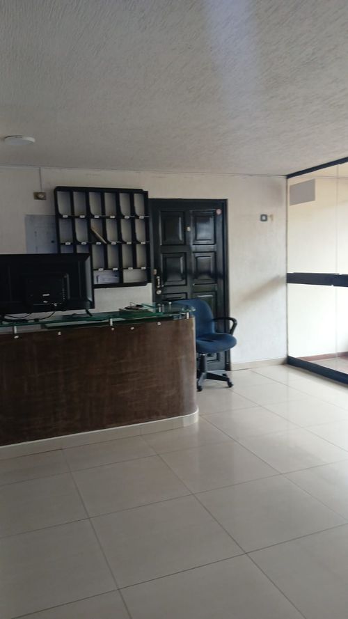 Apartamento de 2 alcobas en venta en Cedro Bolivar, Bogotá, 83 m² · foto 3 de 21