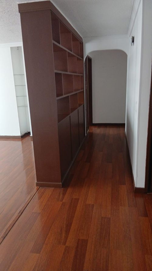 Apartamento de 2 alcobas en venta en Cedro Bolivar, Bogotá, 83 m² · foto 8 de 21