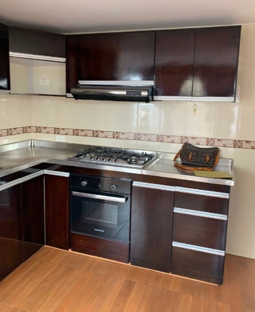 Casa en venta en Los Cerezos, Bogotá · foto 15 de 24