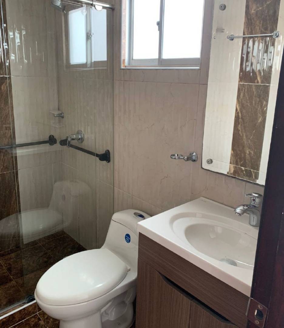 Casa en venta en Los Cerezos, Bogotá · foto 22 de 24