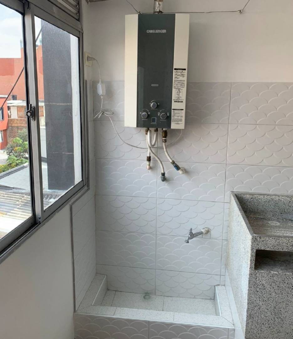 Casa en venta en Los Cerezos, Bogotá · foto 23 de 24