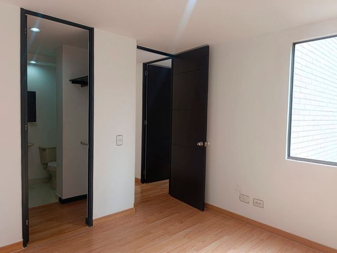 Apartamento de 2 alcobas en arriendo en El Poblado, Medellín, 70 m² · foto 15 de 18
