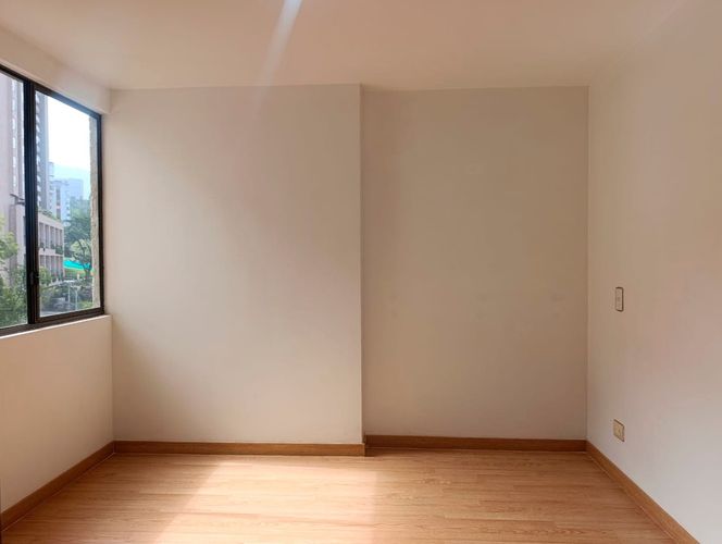 Apartamento de 2 alcobas en arriendo en El Poblado, Medellín, 70 m² · foto 16 de 18