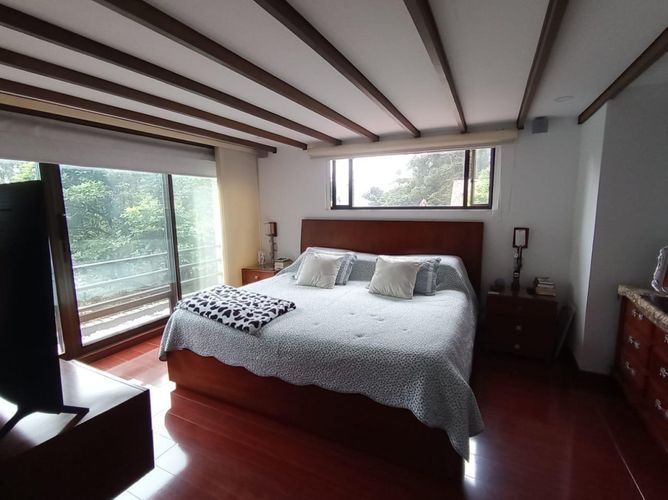 Casa de 6 alcobas en venta en Altos De Chozica, Bogotá, 200 m² · foto 7 de 21