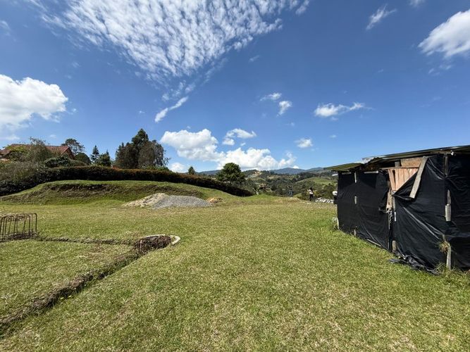 Lote en venta en Pantanillo, El Retiro, 2000 m² · foto 2 de 10