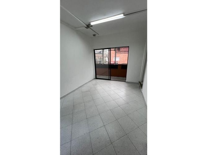 Local en arriendo en Mesa, Envigado, 260 m² · foto 2 de 10