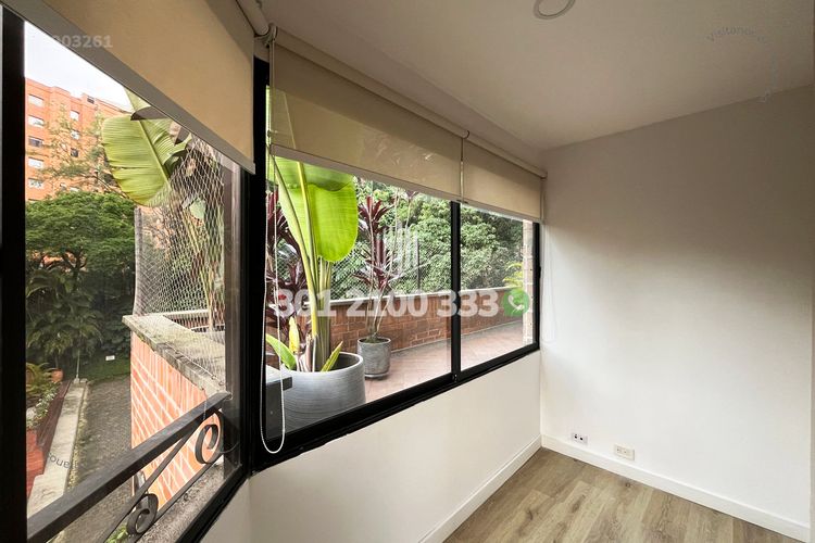 Apartamento de 2 alcobas en arriendo en El Tesoro, Medellín, 210 m² · foto 8 de 24