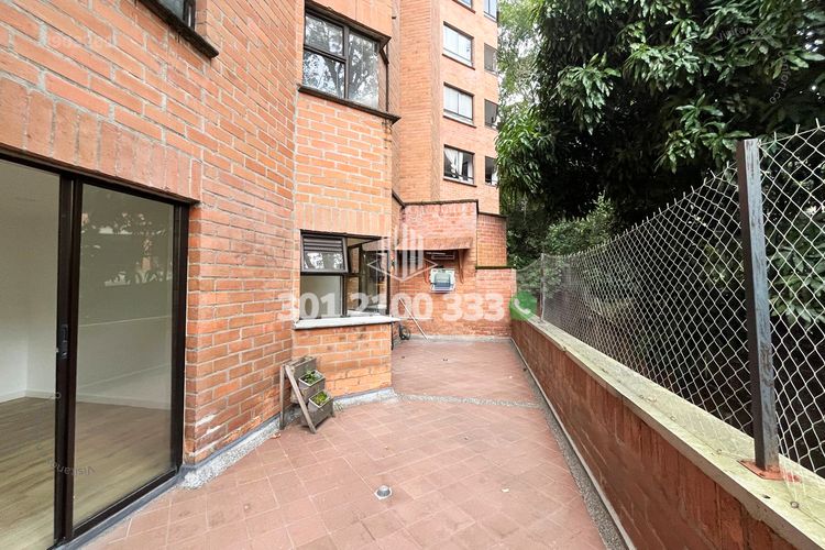 Apartamento de 2 alcobas en arriendo en El Tesoro, Medellín, 210 m² · foto 15 de 24