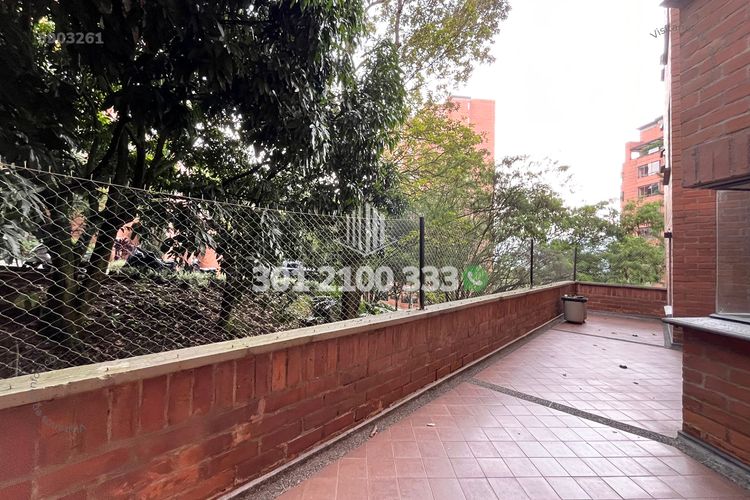 Apartamento de 2 alcobas en arriendo en El Tesoro, Medellín, 210 m² · foto 16 de 24