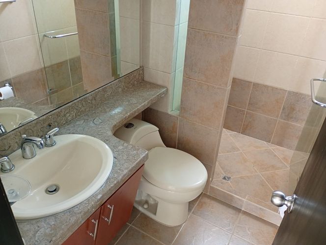 Apartamento de 3 alcobas en venta en Laureles, Medellín, 92 m² · foto 15 de 16