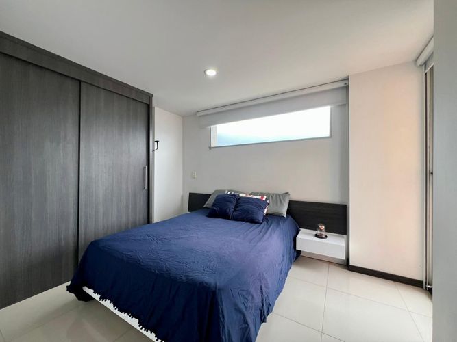 Apartamento de 3 alcobas en arriendo en Loma Benedictinos, Envigado, 130 m² · foto 10 de 16