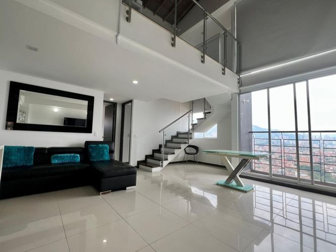 Apartamento de 3 alcobas en arriendo en Loma Benedictinos, Envigado, 130 m² · foto 3 de 16