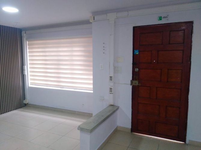 Oficina en arriendo en Laureles, Medellín, 420 m² · foto 2 de 20