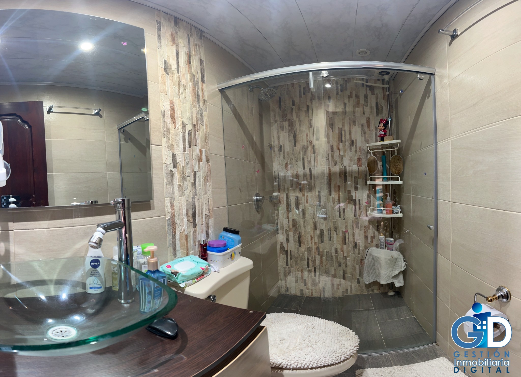 Casa en venta en Villa Magdala, Bogotá · foto 4 de 22