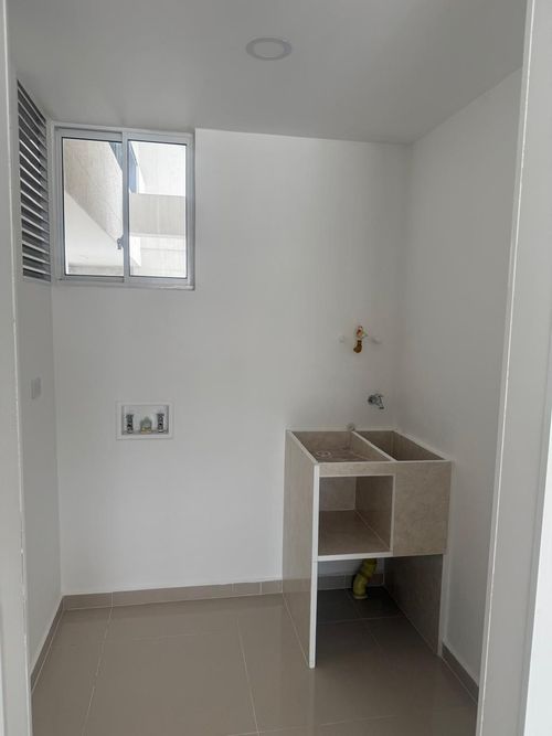 Apartamento de 3 alcobas en venta en Mejoras Publicas, Bucaramanga, 90 m² · foto 4 de 10