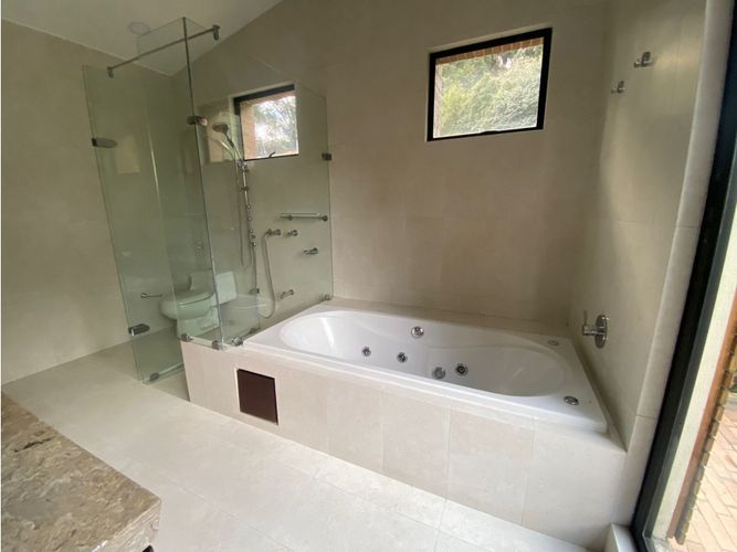 Casa de 4 alcobas en venta en Sotileza, Bogotá, 272 m² · foto 8 de 24