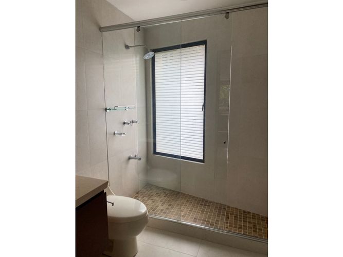Casa de 4 alcobas en venta en Sotileza, Bogotá, 272 m² · foto 17 de 24