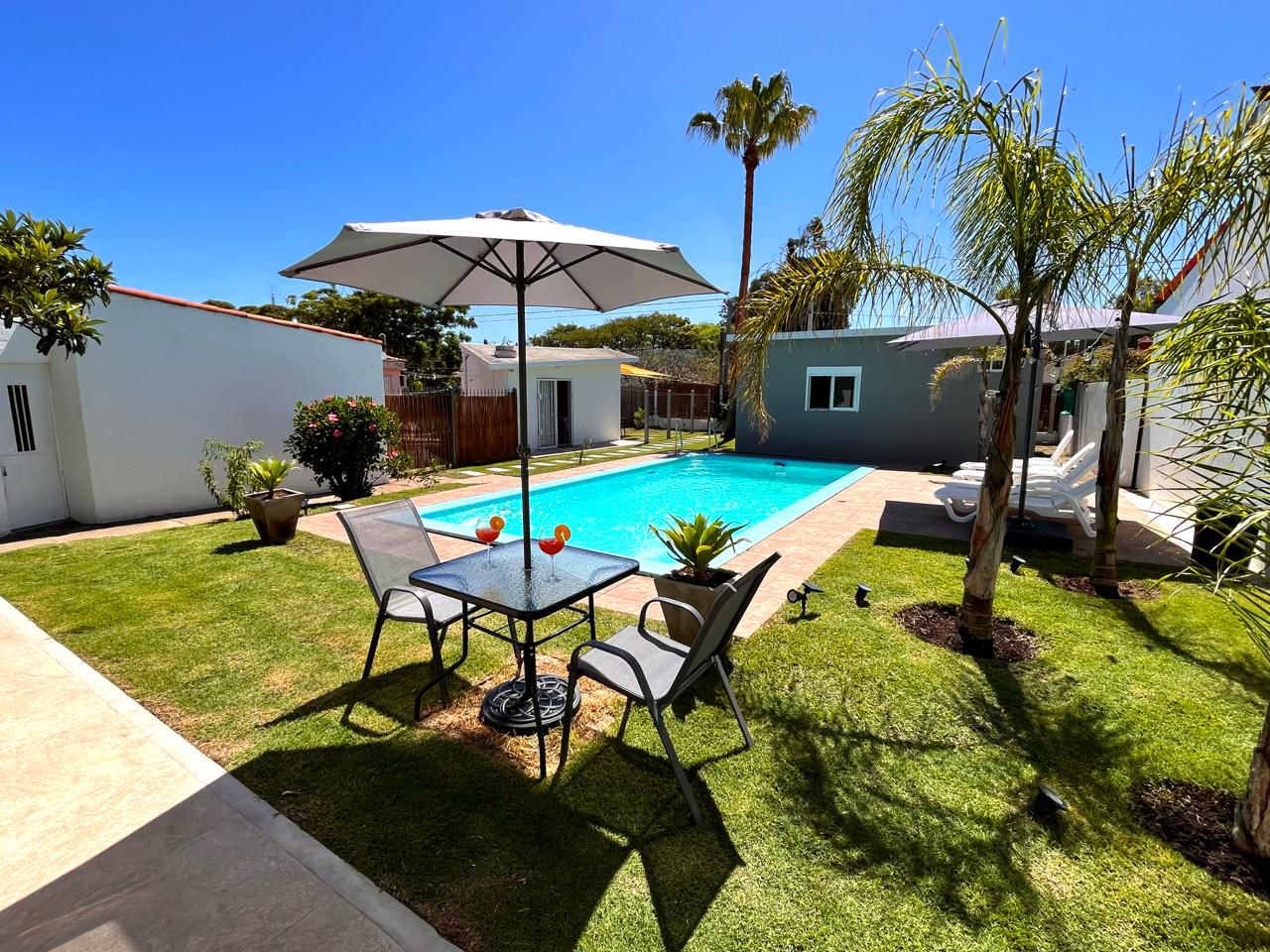 Casa en complejo, piscina climatizada, parrillero