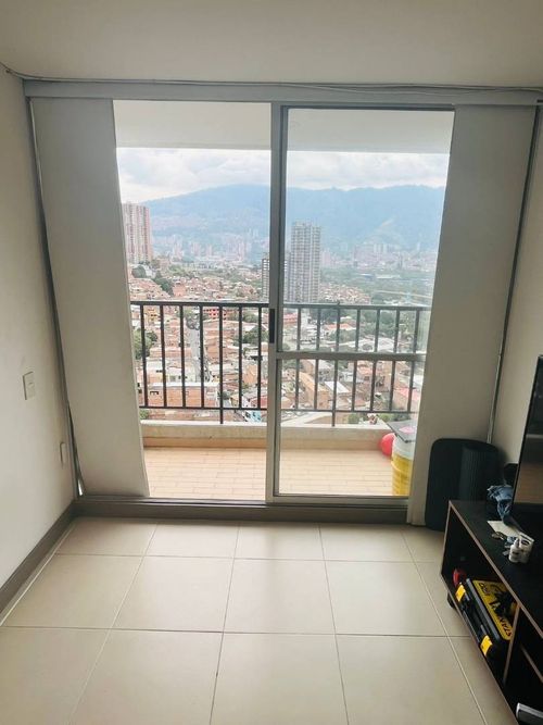 Apartamento de 3 alcobas en venta en Machado, Copacabana, 57 m² · foto 2 de 20
