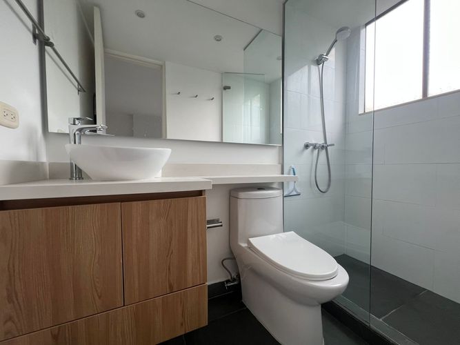 Apartamento de 2 alcobas en arriendo en El Poblado, Medellín, 90 m² · foto 16 de 16