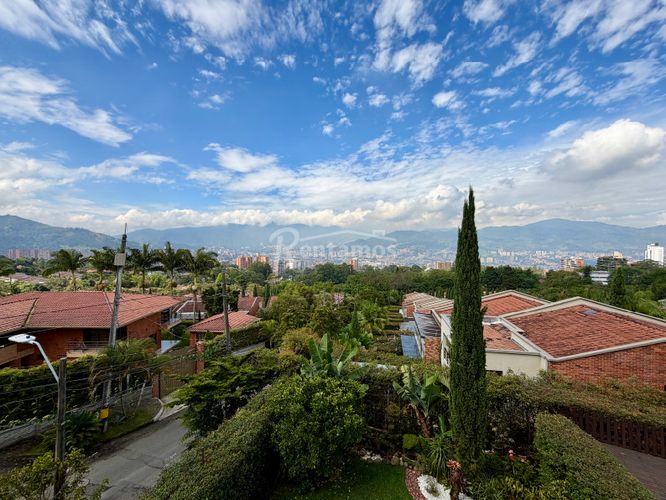 Casa de 3 alcobas en venta en Santa Catalina, Envigado, 223 m² · foto 7 de 24