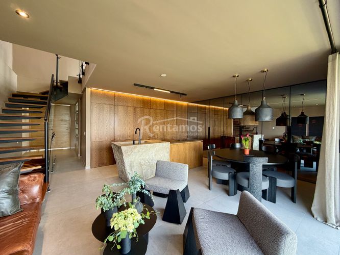 Casa de 3 alcobas en venta en Santa Catalina, Envigado, 223 m² · foto 13 de 24