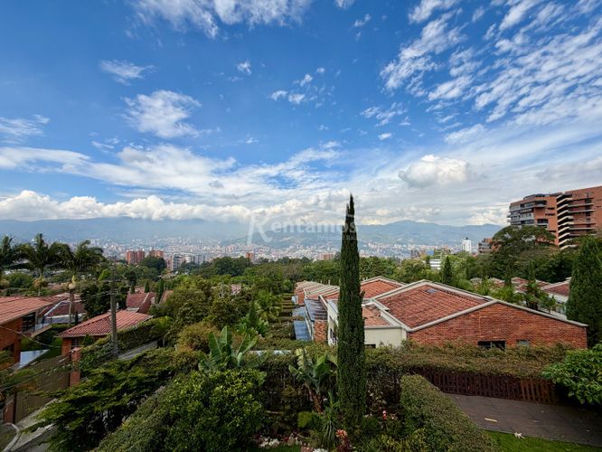Casa de 3 alcobas en venta en Santa Catalina, Envigado, 223 m² · foto 23 de 24