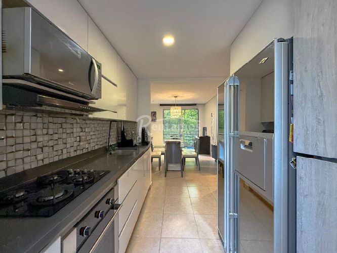 Casa de 3 alcobas en venta en Zuñiga, Envigado, 198 m² · foto 15 de 24