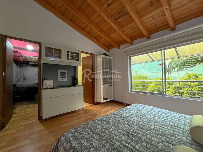 Casa de 3 alcobas en venta en Zuñiga, Envigado, 198 m² · foto 21 de 24