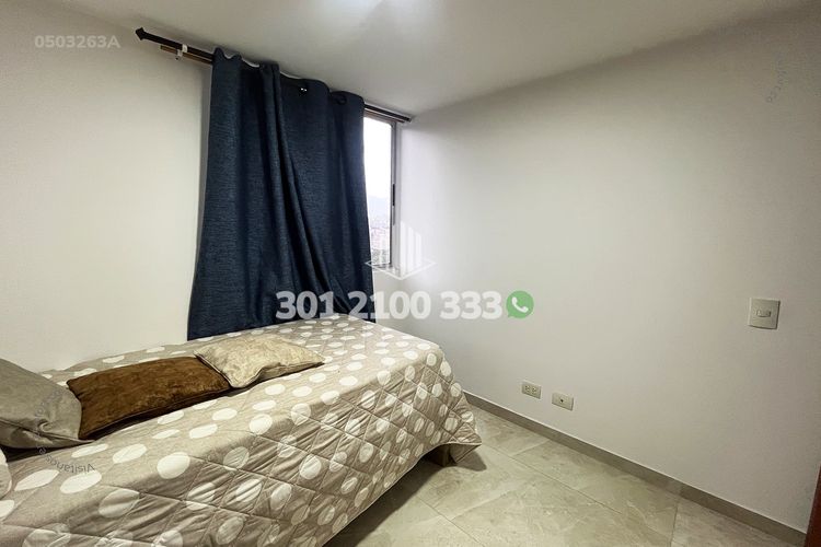 Apartamento de 3 alcobas en arriendo en Los Colores, Medellín, 78 m² · foto 14 de 22