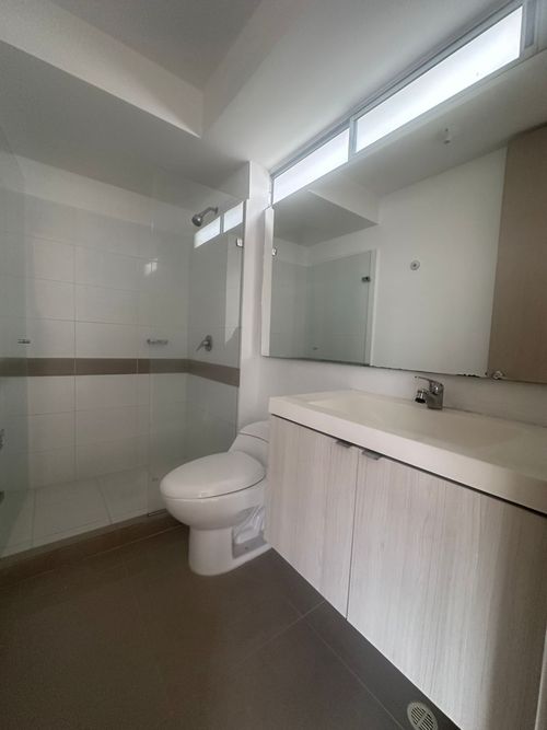 Apartamento de 3 alcobas en venta en Valle Del Lili, Cali, 79 m² · foto 5 de 16