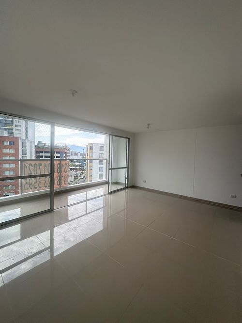 Apartamento de 3 alcobas en venta en Valle Del Lili, Cali, 79 m² · foto 6 de 16