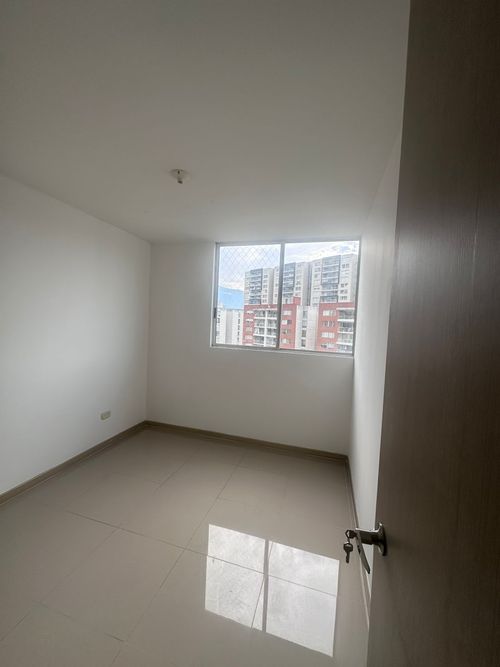 Apartamento de 3 alcobas en venta en Valle Del Lili, Cali, 79 m² · foto 10 de 16
