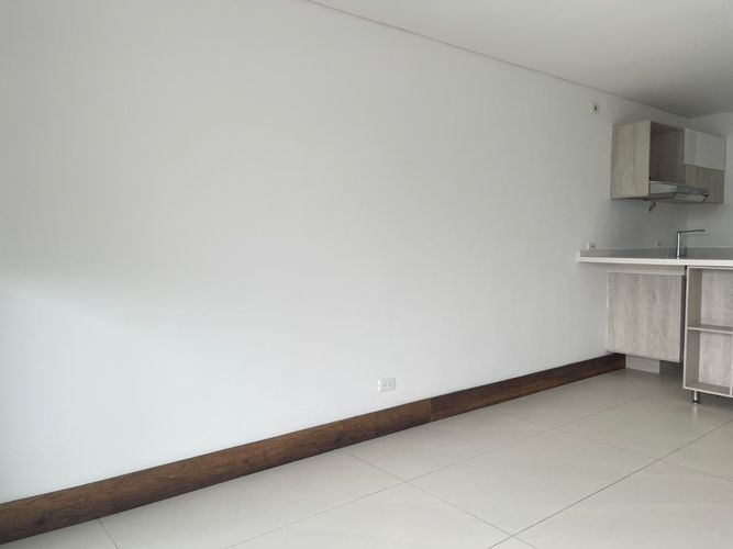 Apartamento de 2 alcobas en arriendo en Vegas De La Doctora, Sabaneta, 76 m² · foto 6 de 17
