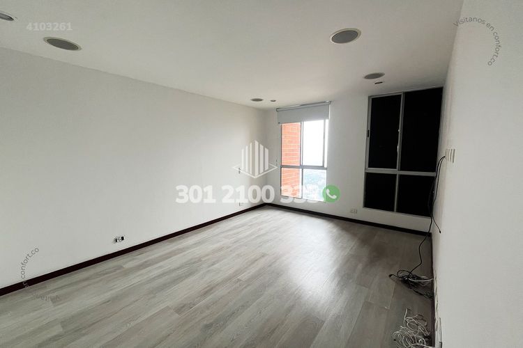 Apartamento de 3 alcobas en arriendo en Las Palmas, Medellín, 170 m² · foto 19 de 24