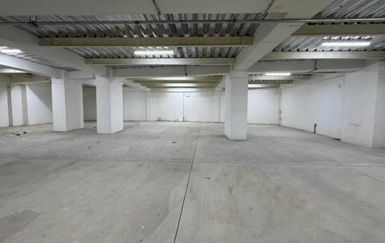 Edificio en arriendo en San Jose Sur, Pereira, 2100 m² · foto 11 de 11