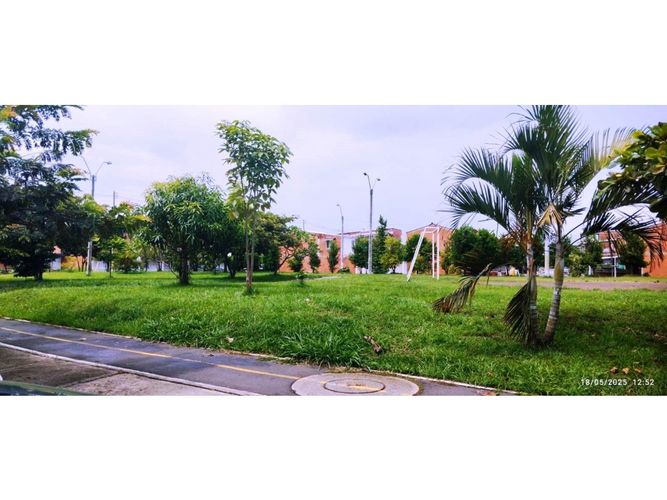 Casa de 3 alcobas en venta en Paso De La Bolsa, Jamundí, 61 m² · foto 2 de 24