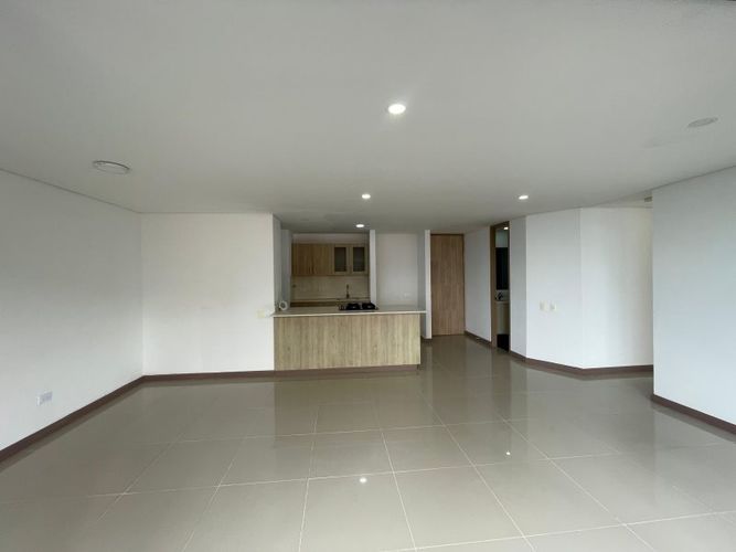 Apartamento de 2 alcobas en venta en El Esmeraldal, Medellín, 88 m² · foto 3 de 11