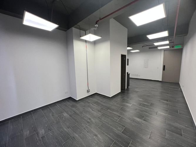 Oficina en arriendo en El Poblado, Medellín, 35 m² · foto 6 de 11
