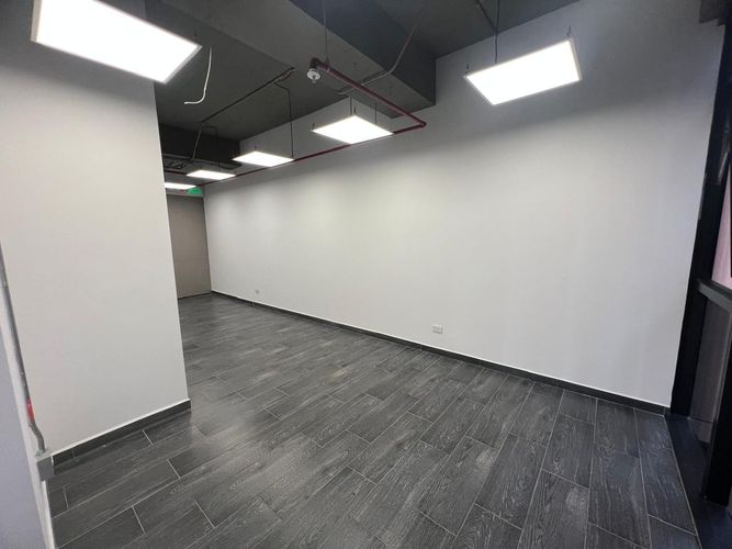 Oficina en arriendo en El Poblado, Medellín, 35 m² · foto 5 de 11
