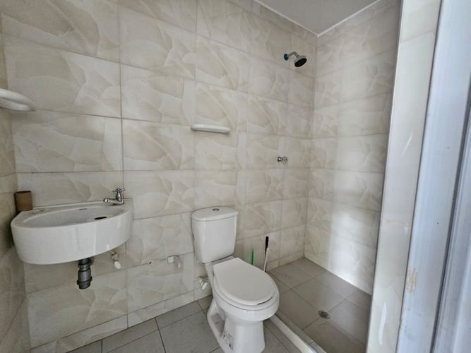 Bodega en arriendo en Prados Del Norte, Cali, 296 m² · foto 7 de 11