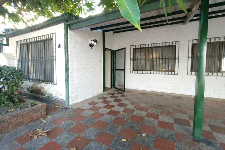 Casa de 2 alcobas en venta en Ricaurte, Ricaurte, 75 m² · foto 3 de 12