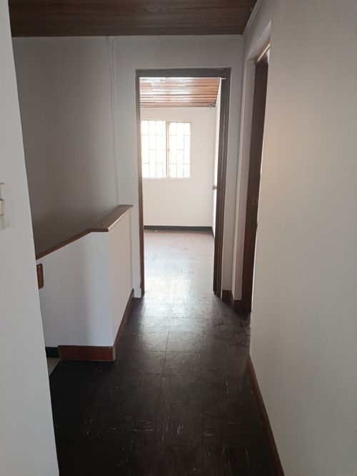 Casa de 4 alcobas en venta en Zarzamora, Bogotá, 180 m² · foto 19 de 24