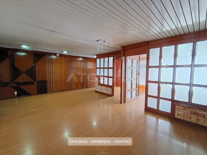 Oficina en arriendo en Centro Historico, Tunja, 230 m² · foto 18 de 24