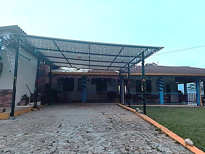 Finca en venta en Mesa De Los Santos, Piedecuesta, 170 m² · foto 9 de 18